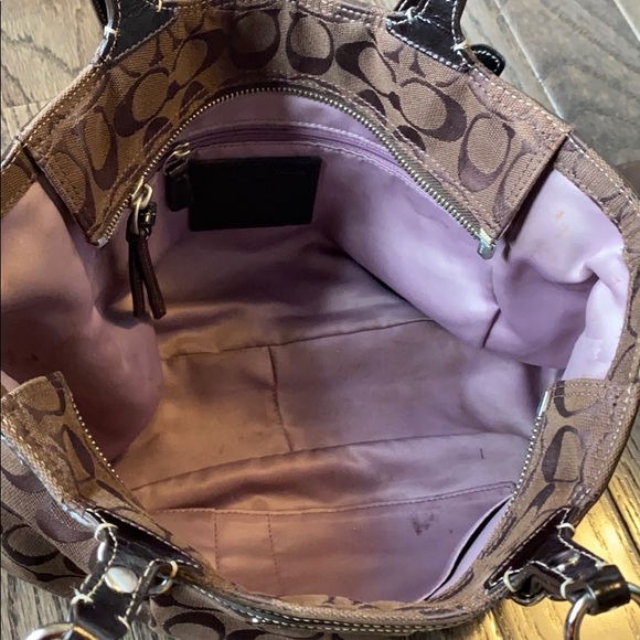 Authentic coach handbag - Picture 7 of 9